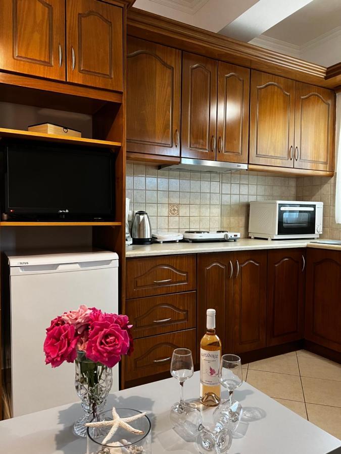 Anna'S Apartments นิเกียนา ภายนอก รูปภาพ