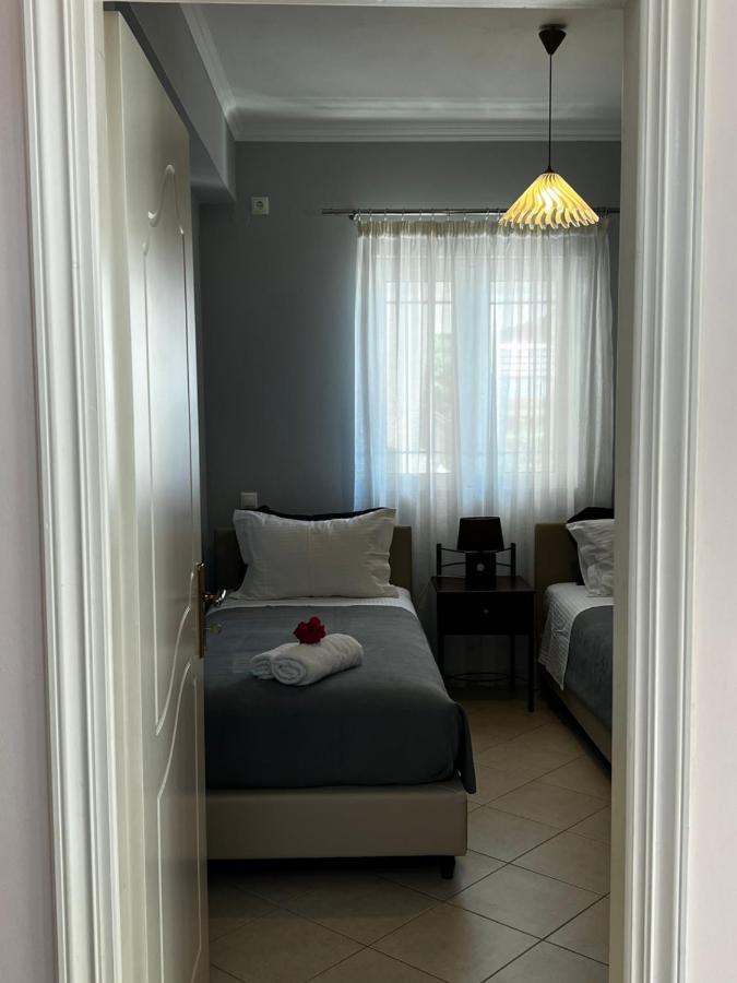 Anna'S Apartments นิเกียนา ภายนอก รูปภาพ